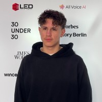 Maximilian Lippert Velarde, CEO Velmoy